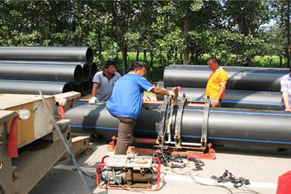 ɽ�|���u�z��С�^(q��)��ˮpe��